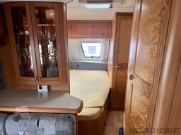 HOBBY 650 KMFE Etagenbetten Festbett Vorzelt Mover