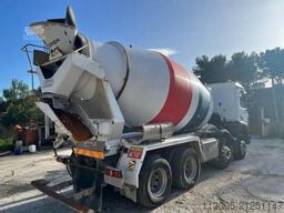 Mercedes-Benz Arocs 3240