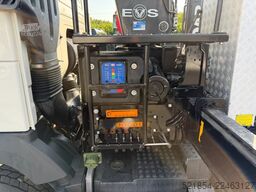 Volvo FMX 450 6x2*4, Hooklift + 26t/m Crane, YM: 2018
