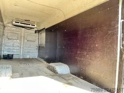 Mercedes-Benz Vario 812 D manual pomp, cooler THERMOKING