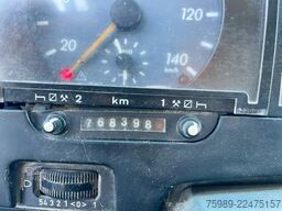 Mercedes-Benz Vario 812 D manual pomp, cooler THERMOKING