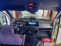 MERCEDES-BENZ Sprinter 420 Elektro bis zu 19 Schlafsessel