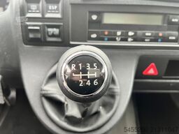 Volkswagen Transporter 2.5 TDI DC Caravelle Airco Cruise c...