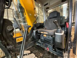 JCB JS 130 LC