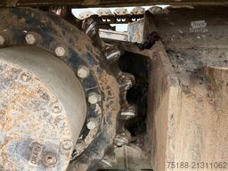 Komatsu PC 138 US-11