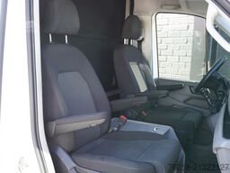 Volkswagen Crafter 2.0 TDI 140PK L3H3 EURO 6 - Airco - Nav...