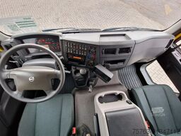 Volvo FL 210 4x2 - Palfinger PK7501 Remote - Low KM -...