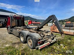 Volvo FM480 6x2 Hooklift Truck