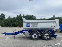 Maur Trailer