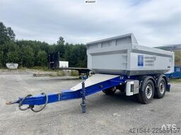 Maur Trailer