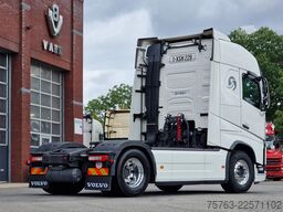 Volvo FH 13.460 Globetrotter 4x2 - Full spoiler - 2x ...