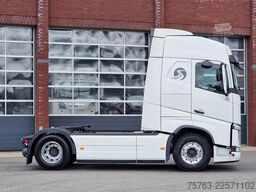 Volvo FH 13.460 Globetrotter 4x2 - Full spoiler - 2x ...