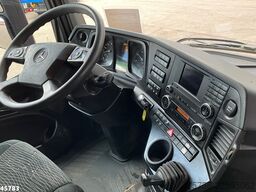 Mercedes-Benz Arocs 3251 8x4 Euro 6 HMF 26 Tonmeter laadkraan