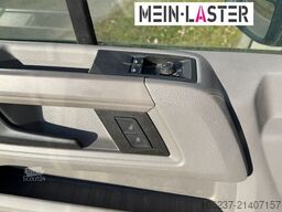 VOLKSWAGEN Crafter Plus 5 Sitzer AHK NAVI Standhzg Klima