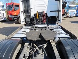 Volvo FH 460 YV2RTY0A3JB867622  FRIGO, 2X FUEL TANK, ...