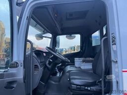 Mercedes-Benz 1327