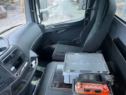 Mercedes-Benz 1327