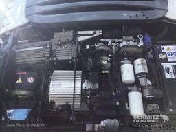 Schmitz Cargobull Tiefkühler Multitemp Doppelstock Trennwand