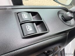 IVECO Daily 35S14 Hi-Matic Kastenwagen *Klima*Tempomat