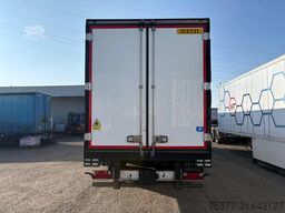 Schmitz Cargobull Isolated box, 260 height , 250 width, disc alu ...