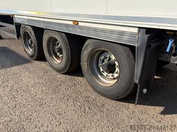 Schmitz Cargobull Isolated box, 260 height , 250 width, disc alu ...