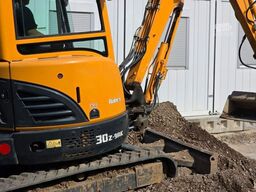 HYUNDAI Mobilbagger/ Kett Robex 30Z-9AK, div.Anbaugeräte