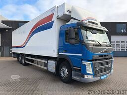 VOLVO FM330