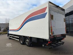 VOLVO FM330