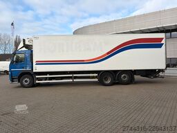 VOLVO FM330