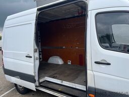 Mercedes-Benz Sprinter 316 / CNG / 1.8 NGT GAS Powered / 146 ...