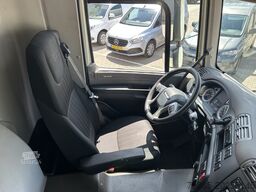 DAF CF 260 FA / Carrier Koeler - 30 gr / Chereau Fr...