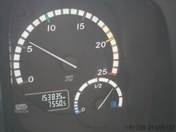 Mercedes-Benz Antos 3240 8×2 / Typhoon L170Z3 crane