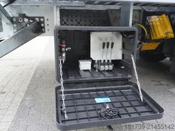 Mercedes-Benz Actros 1840 / NEW galvanized Tow truck