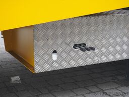 Mercedes-Benz Actros 2543 / NEW tow truck platform