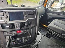IVECO 460 S-Way CNG Zylinderkopf u.a. neu
