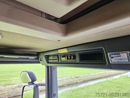 SCANIA P320 6X2*4 LAMBERET LIFT