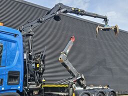 Scania P450 XT 8x4*4 / HIAB Z KRAAN + HAAKARM