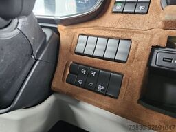 Scania R580 / V8 / FULL AIR / 6X2 / RETARDER / BOOGIE