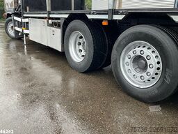 Volvo FM 9.340 Hiab 16 Tonmeter laadkraan