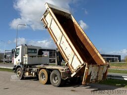 Renault Kerax 370dCI 6x4 Kipper