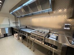 Mega Grillwagen, Imbissanhänger, Imbisswagen, Foodtruck