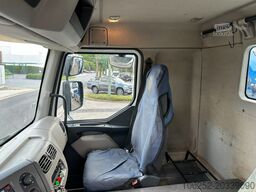 Renault MIDLUM 280dxi 4x4 18m SKYLIFT / HUBARBEITSBÜHNE...