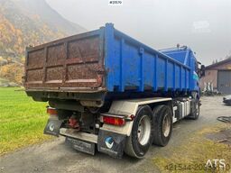 Scania R500 Hook truck w/ Box.