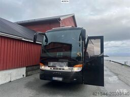 Setra S411 tour bus w/ 29+2+1 seats and winter tires. Lo