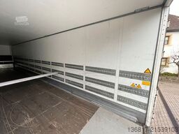 SCHMITZ CARGOBULL SCB *S3B Koffer Box Trailer 2x Liftachse Kamera