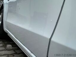 MERCEDES-BENZ Vito 116 L2 Klima 3-Sitze AHK 8-fach bereift