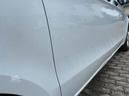 MERCEDES-BENZ Vito 116 L2 Klima 3-Sitze AHK 8-fach bereift