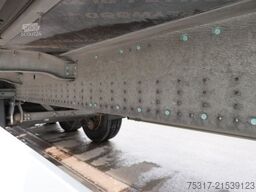 SCHMITZ CARGOBULL SKO 24/DOPPELSTOCK 33/66 / ZURRLEISTE / 2700 mm