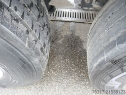 SCHMITZ CARGOBULL SKO 24/DOPPELSTOCK 33/66 / ZURRLEISTE / 2700 mm