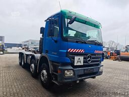 Mercedes-Benz Actros 3242 8x4 Hiab Multilift 25 tons hooklift!
